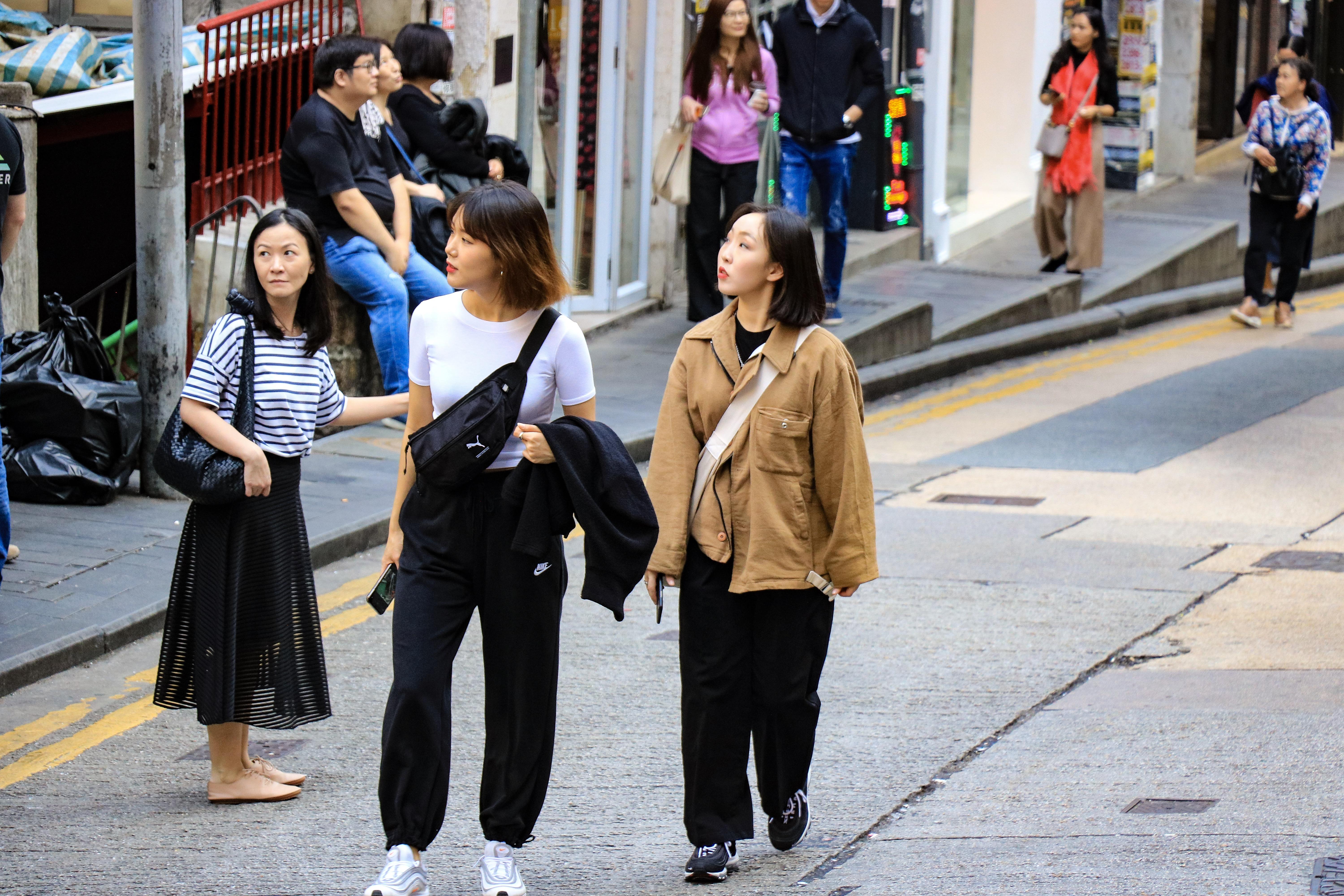 2025年新澳门与香港天天免费精准大全,全面释义与解答落实